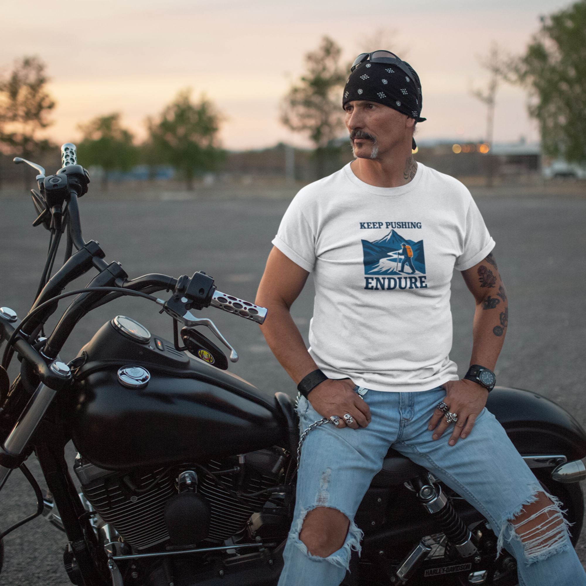 Keep Pushing – Endurance Tee